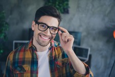 Okulary i szkła kontaktowe dla pracowników w 2026 r.