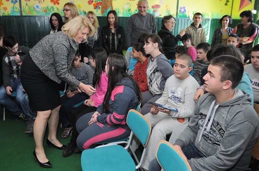 Dragica Nikolić u jednoj od humanitarnih akcija