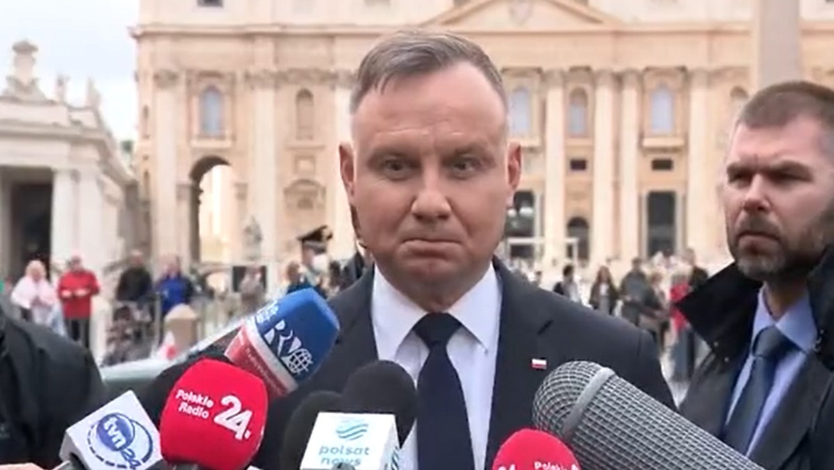 Trudne pytanie po spotkaniu Dudy z papieżem. Prezydent aż zamilkł [WIDEO]