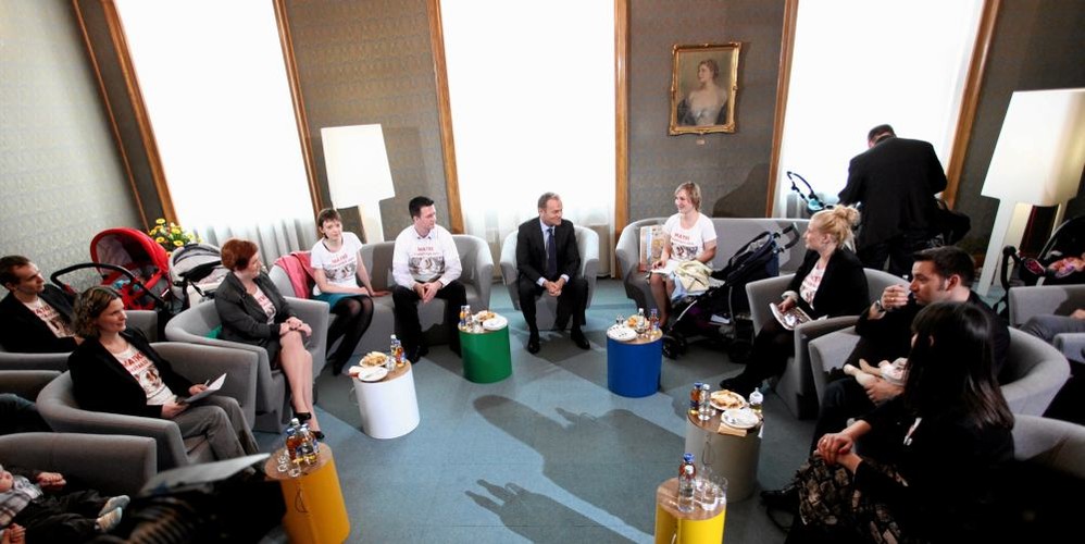 Kobiety, które przyszły na spotkanie z premierem, są pełne nadziei. Liczyły na to, że szef rządu nie zgodził się na spotkanie tylko po to, by powiedzieć 