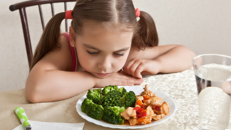 Zdrowa dieta dziecka. Zdrowe jedzenie. Warzywa.