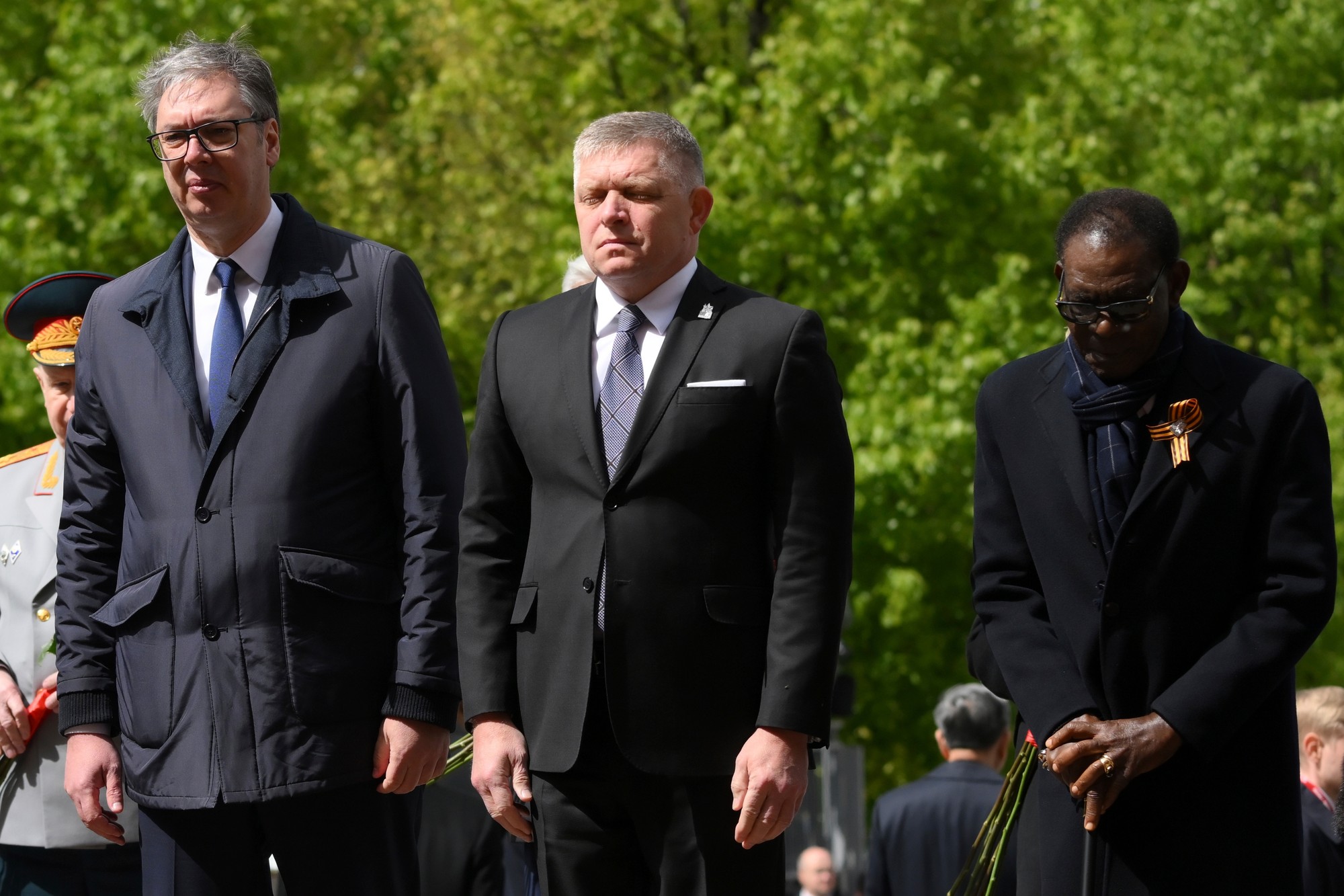 80. výročie víťazstva v 2. svetovej vojne v Moskve: Na snímke zľava srbský prezident Aleksandar Vučič, slovenský premiér Robert Fico a prezident Rovníkovej Guiney Teodoro Obiang Nguema Mbasogo.