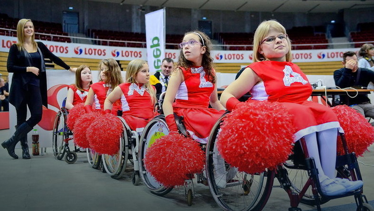 Historię, pierwszej w Polsce sekcji cheerleaderek na wózkach, będzie można zobaczyć na dużym ekranie. Grupa niepełnosprawnych dziewczynek zainspirowała filmowców z Trójmiasta, którzy pieniądze na realizację obrazu zdobyli m.in. dzięki internautom.