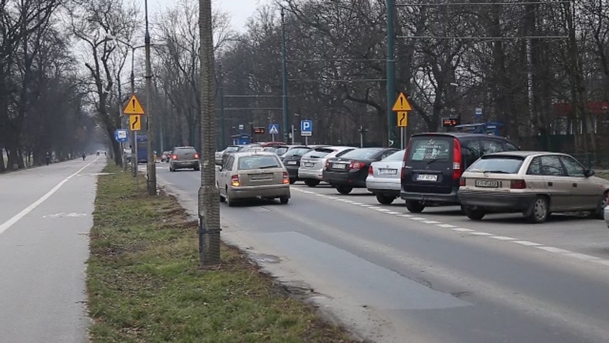 W środę 28 stycznia radni przyjęli budżet Krakowa na rok 2015. W związku z tym wiadomo już, jakimi pieniędzmi będzie dysponował Zarząd Infrastruktury Komunalnej i Transportu. Na remonty nakładkowe w tym roku przygotowano w sumie 20 mln zł.