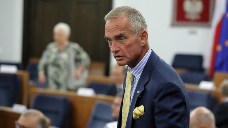 Piątka dla zwierząt. Brutalne metody w PiS? Oskarżenia o zastraszanie