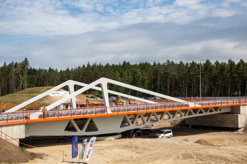 Most Południowy nad kanałem żeglugowym na Mierzei Wiślanej