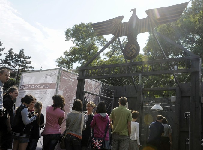 Obóz koncentracyjny stanął w Pradze