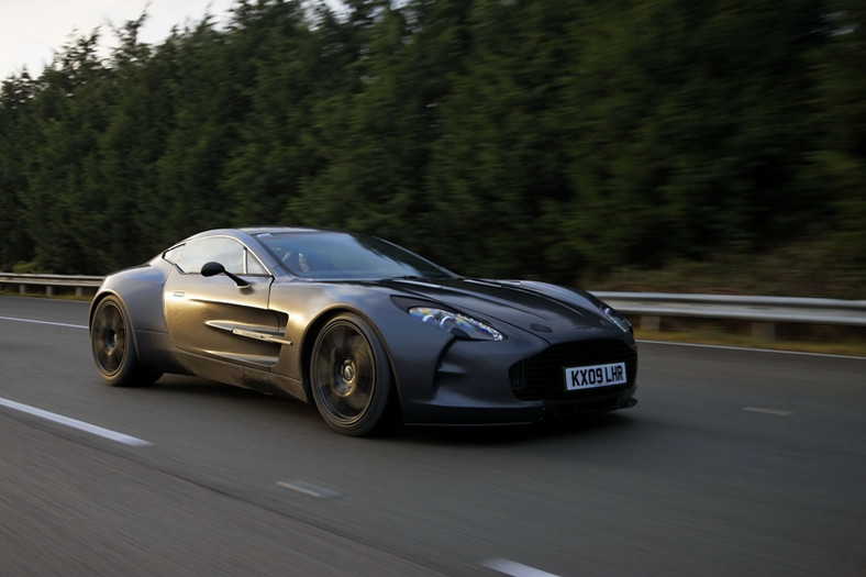 One-77 to najszybszy Aston Martin wszech czasów