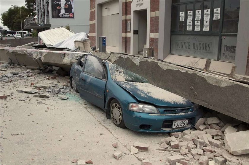 Tragedia. Ludzie giną czekając na pomoc. FOTO