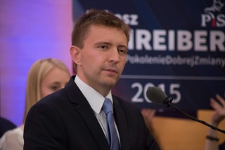 Poseł PiS rozmawia z dziennikarką. 'Dobry projekt, pani o tym doskonale wie'