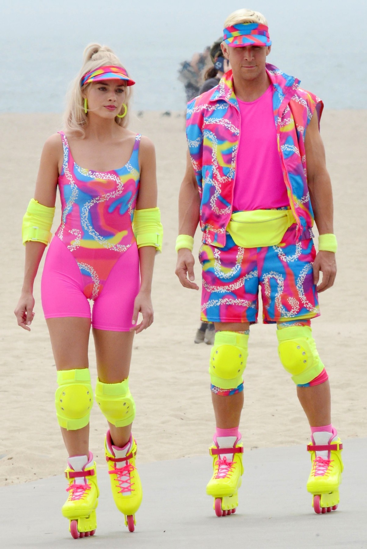Margot Robbie a Ryan Gosling natáčajú v Los Angeles film Barbie.