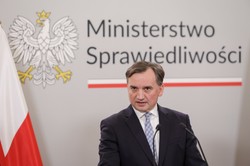 Ozdoba modli się o Ziobrę. Politycy Suwerennej Polski zabrali głos