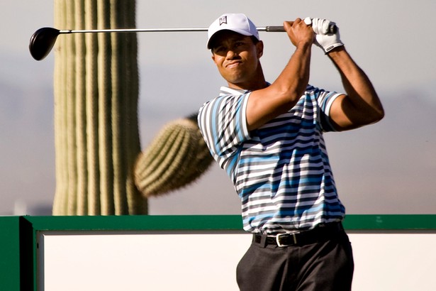 Tiger Woods trenuje przed turniejem World Golf Championship Accenture Match Play w Arizonie w USA