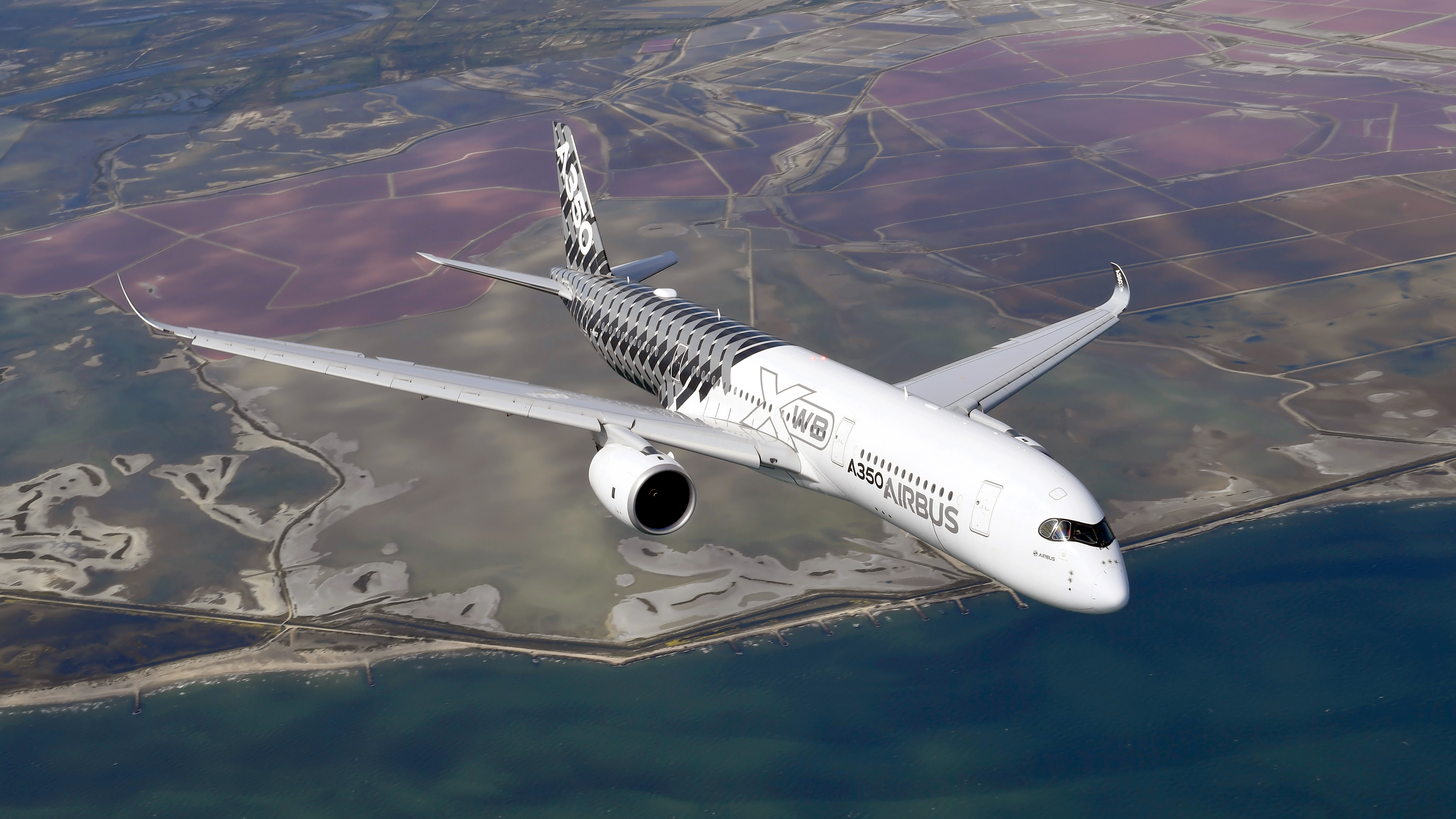 Airbus A350 XWB im Flug