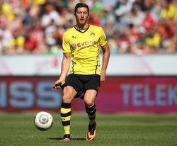 Rosjanie dają fortunę za transfer Roberta Lewandowskiego