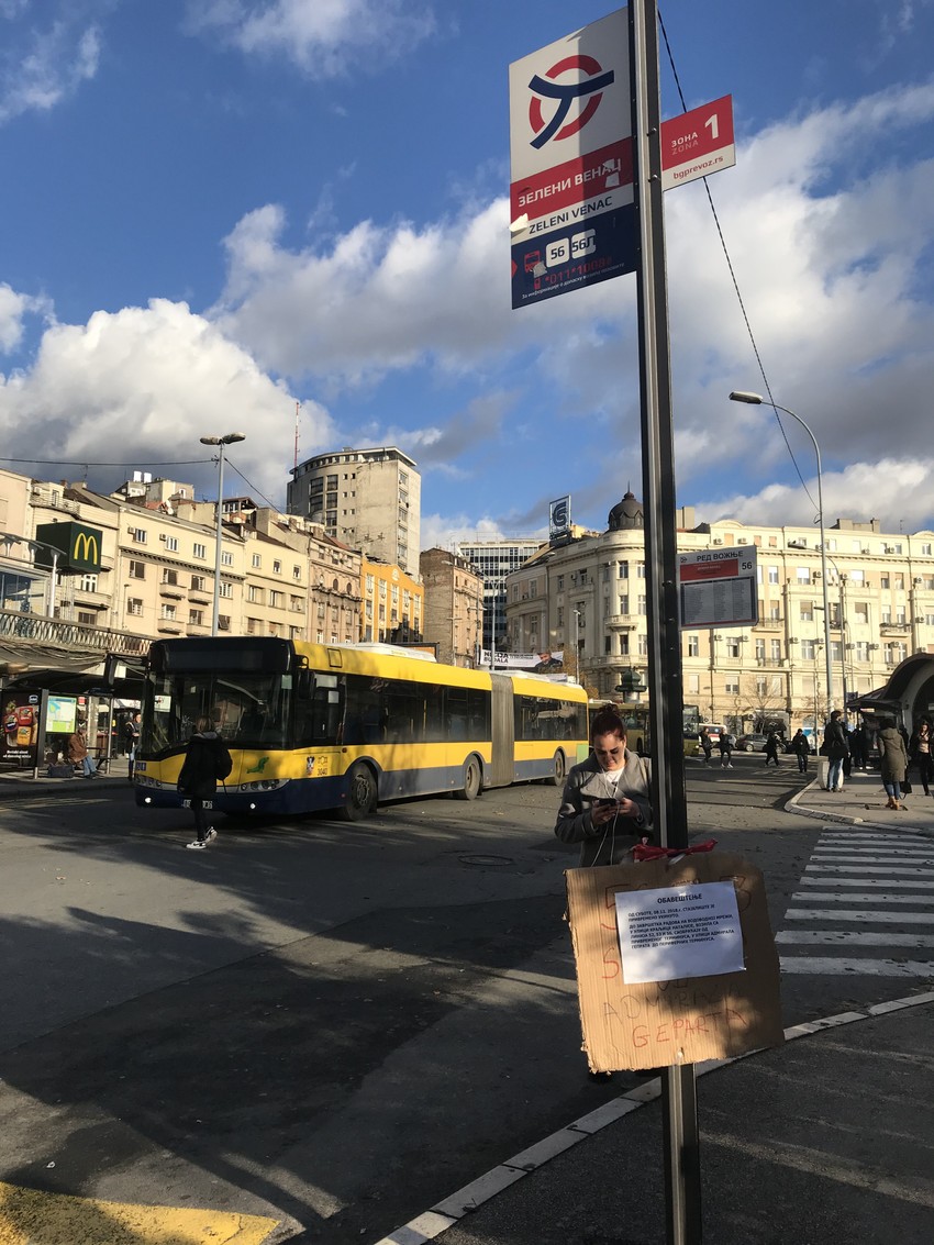 Početna stanica autobusa na tri linije sa Zelenog venca "preseljena" u Admirala Geprata