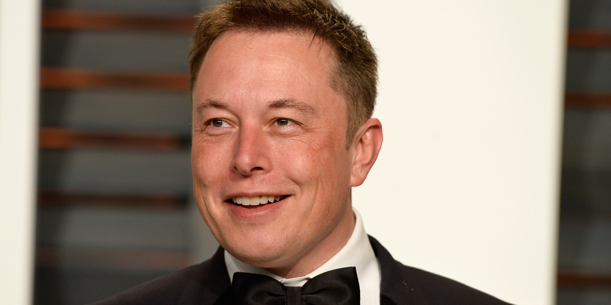 Elon Musk trafił na drugie miejsce listy najbogatszych. Jego majątek to już ponad 100 mld dol. 