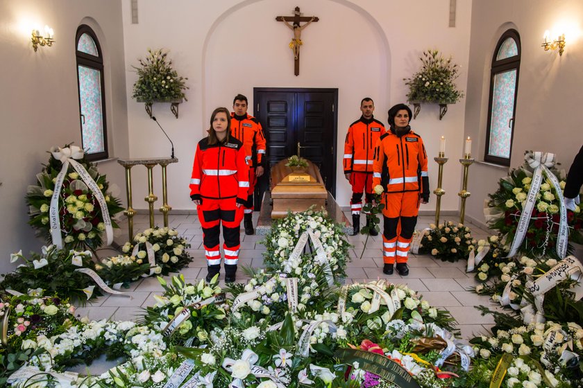 pogrzeb ratownika który zginął tragicznie w Puszczykowie