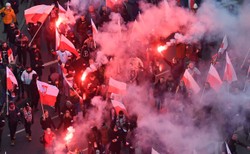 Narodowcy zniszczyli nie jedno, a dwa mieszkania. Rusza śledztwo