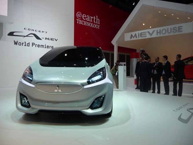 Mitsubishi concept CA-MiEV