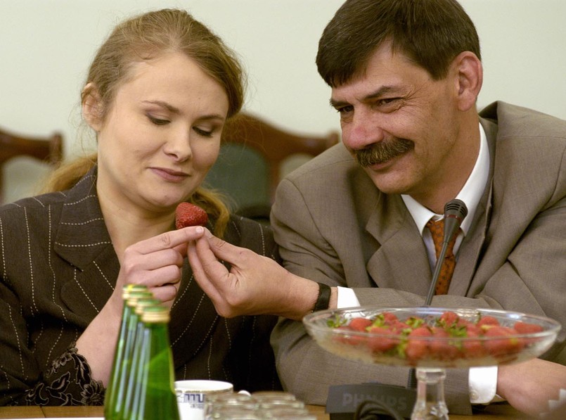 Winko, papierosek - politycy za młodu