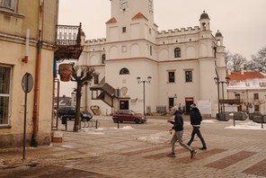 Szydłowiec, miasto w południowej części województwa mazowieckiego nad rzeką Korzeniówką. Liczy ponad 11 tysięcy mieszkańców