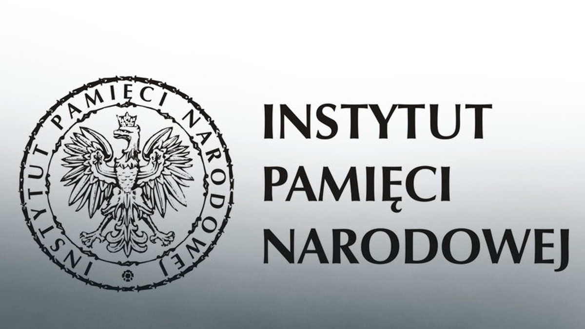 Sprawa pomnika z placu Bohaterów w dalszym ciągu budzi spore emocje i wciąż pojawiają się nowe głosy na ten temat. "Gazeta Lubuska" informuje, że Grzegorz Maćkowiak i Piotr Natkański z PiS postanowili zwrócić się do IPN o zajęcie stanowiska w sprawie usunięcia pomnika.