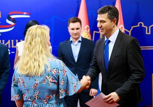 Lični pratioci dece u Nišu obučeni za reanimaciju, Pavlović: Grad brine o ljudima