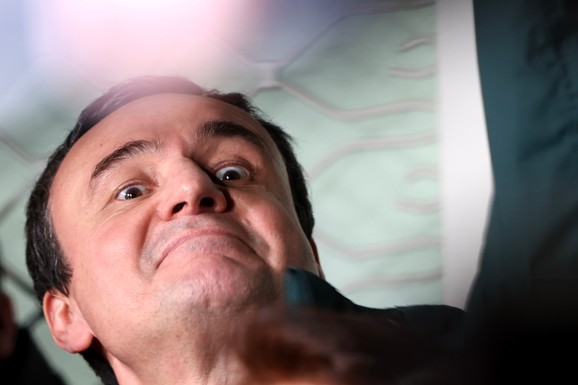 "DOŽIVELI SMO KOLAPS" Kuknjava u Prištini nakon što Amerika staje na stranu Srba na KiM: "Ovo je potpuni haos"