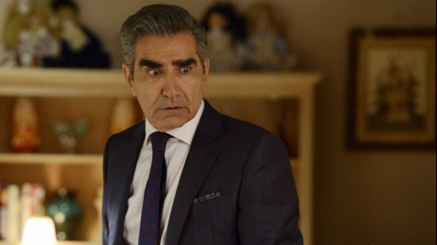 Eugene Levy jako Johnny Rose w filmie "Schitt's Creek"