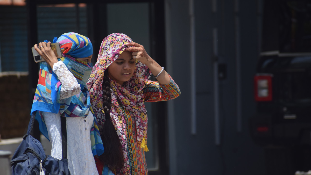 Delhi zmaga się z temperaturami bliskimi 50°C.  W wielu miejscach brakuje wody