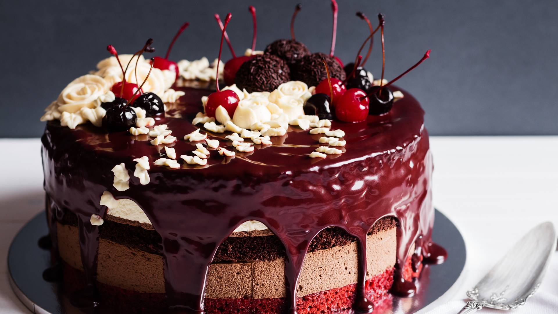Baron torta, kombinacija čokolade i voća koja svaki put oduševi