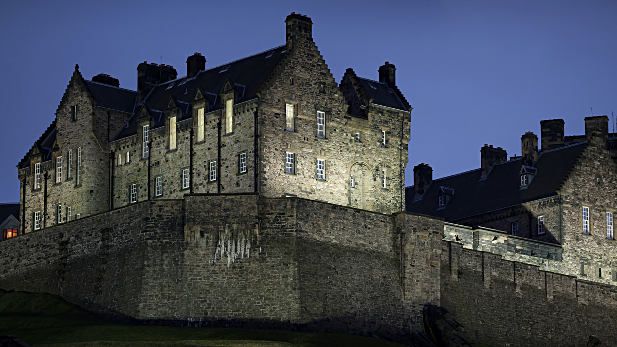 Edynburg: atak nożownika obok zamku, nie żyje 28-latek