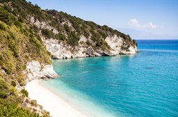 Budżetowy urlop za granicą. 7 wakacyjnych propozycji