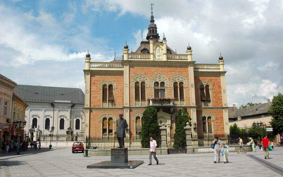 Ikone u kapeli radio Vladimir Kuročkin: Vladičanski dvor