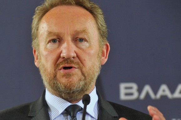 "IDUĆIH DANA U BANJA LUCI DOGODIĆE SE NEŠTO OPASNO" Izetbegović izjavom upalio alarm u regionu, odbio da otkrije na šta misli