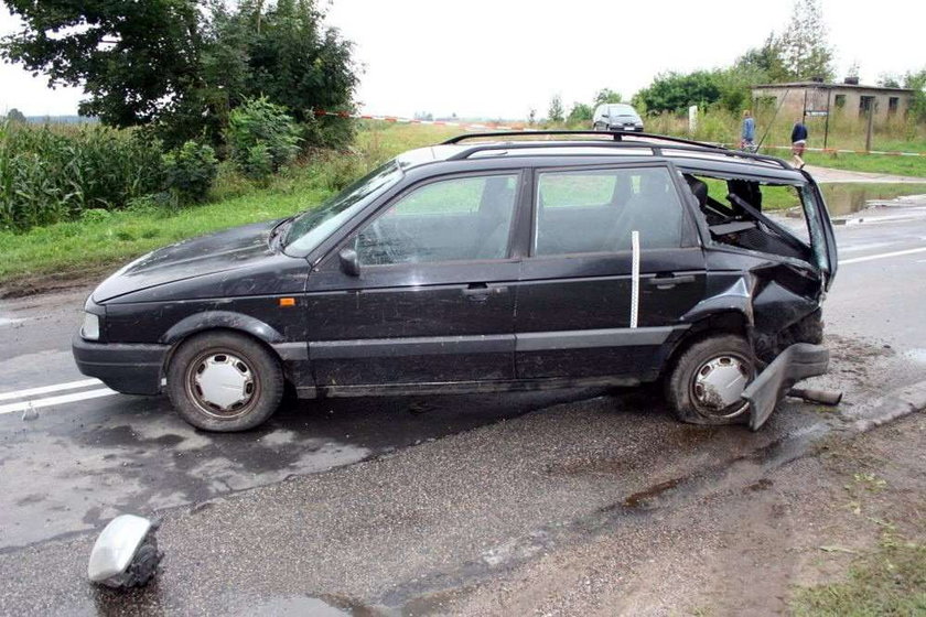 Makabra na drodze! Nie żyje kobieta! FOTO