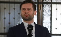 Bortniczuk: TK orzekł na podstawie prawa, a nie 10 przykazań