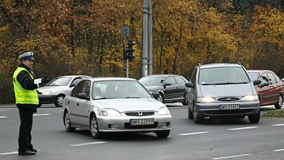 Mniej wypadków więcej pijanych