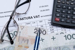 rośnie skuteczność działań skarbowych. w 2025 r. wykryto ponad 376 tys. fikcyjnych faktur