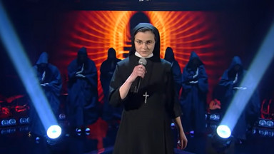 Zakonnica, która wygrała "The Voice of Italy", zrzuciła habit. Całkiem zmieniła wizerunek