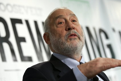 Noblista Joseph Stiglitz wskazuje, kiedy skończy się zapotrzebowanie na bitcoina