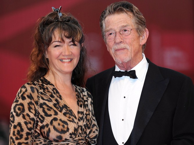 John Hurt i jego żona Ann Rees Meyrs