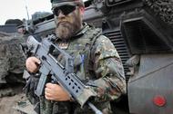 żołnierz NATO wojsko