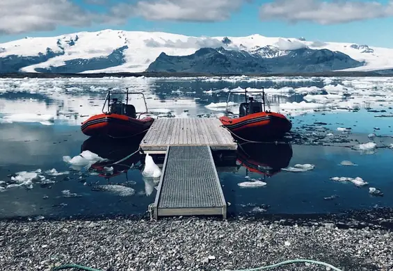 Wakacje w pandemii: Islandia. Nawet o połowę taniej i mało turystów