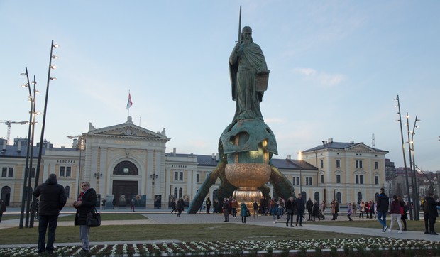 Savski trg i spomenik Stefanu Nemanji