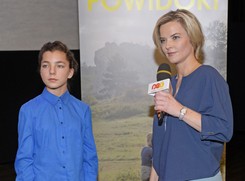 Niezręczna sytuacja. Zamachowska przeprowadza wywiad z pasierbicą w obecności jej mamy