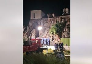 Kipar, urušavanje zgrade