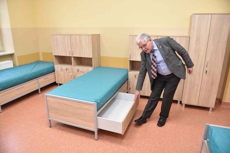 SZPITAL BABIŃSKIEGO W KRAKOWIE. WYREMONTOWANY BUDYNEK PSYCHIATRII (10)