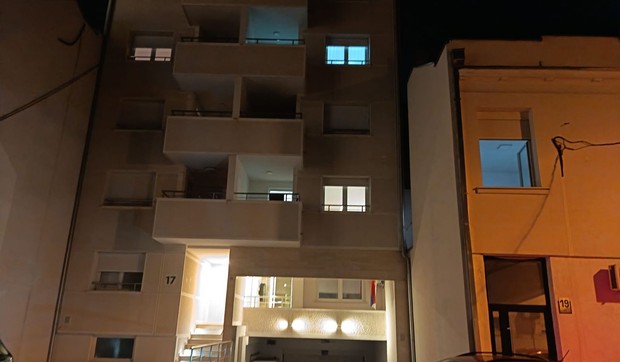 Požar u zgradi na Zvezdari